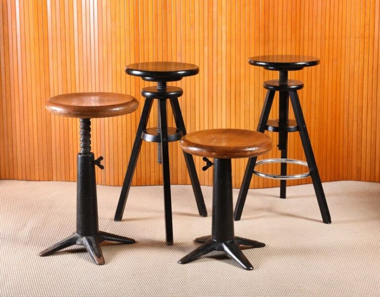 Best Bar Stools for Your Home or Business 2024