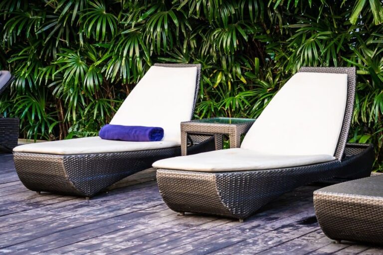 Best Outdoor Chaise Lounge: Top Picks for Comfortable Relaxation Outdoors 2024